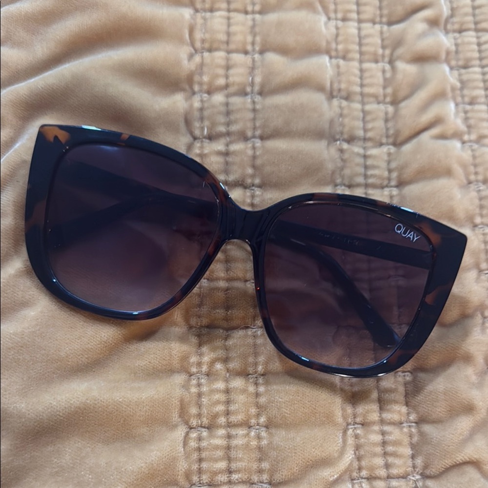Quay Australia Brown Sunglasses Oversized Cat-Eye